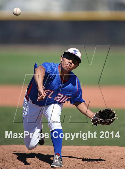 Thumbnail 1 in Walden Grove vs. Bel Air (Panther Invitational) photogallery.