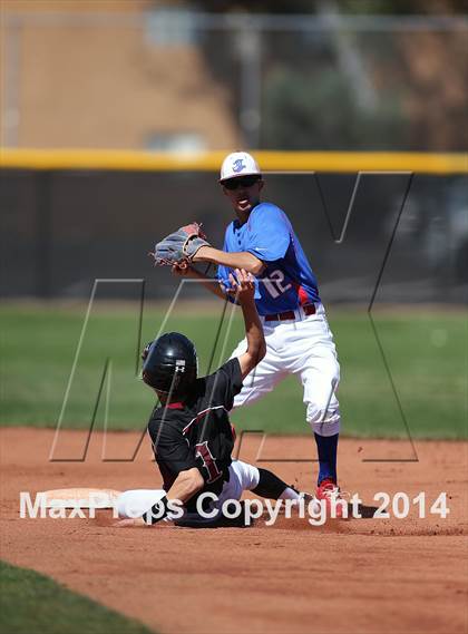 Thumbnail 1 in Walden Grove vs. Bel Air (Panther Invitational) photogallery.