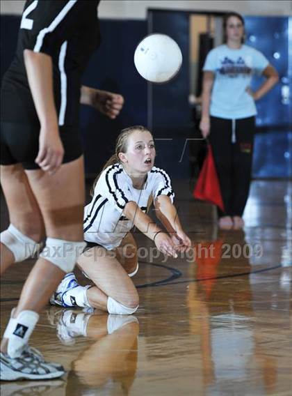 Thumbnail 2 in Rochester @ Farmington photogallery.