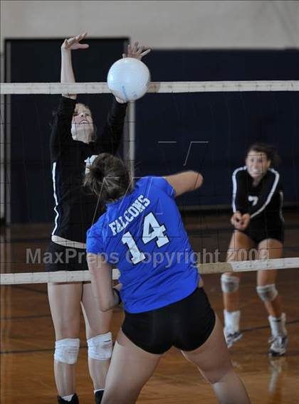 Thumbnail 1 in Rochester @ Farmington photogallery.