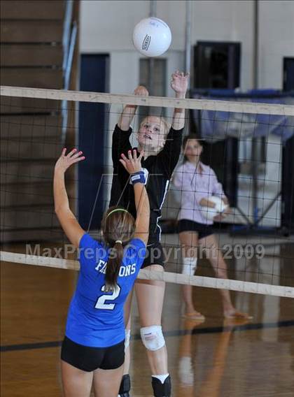 Thumbnail 1 in Rochester @ Farmington photogallery.