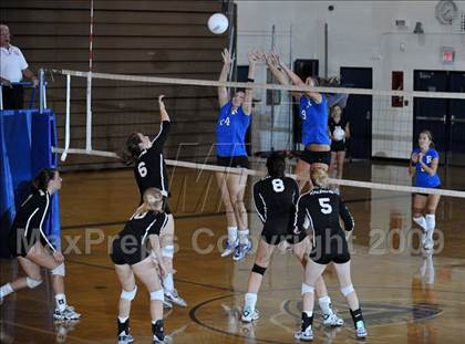 Thumbnail 3 in Rochester @ Farmington photogallery.