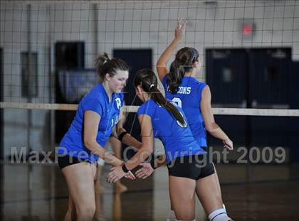 Thumbnail 1 in Rochester @ Farmington photogallery.