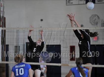 Thumbnail 2 in Rochester @ Farmington photogallery.
