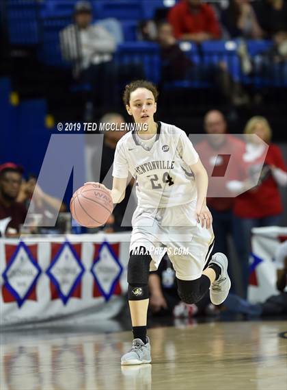 Thumbnail 2 in Bentonville vs Northside (AAA 6A State Final) photogallery.