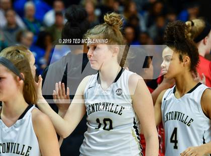 Thumbnail 2 in Bentonville vs Northside (AAA 6A State Final) photogallery.