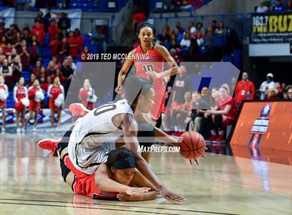 Thumbnail 1 in Bentonville vs Northside (AAA 6A State Final) photogallery.
