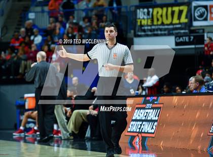 Thumbnail 2 in Bentonville vs Northside (AAA 6A State Final) photogallery.
