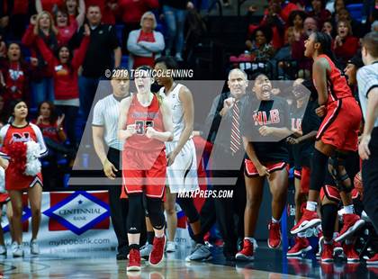 Thumbnail 2 in Bentonville vs Northside (AAA 6A State Final) photogallery.