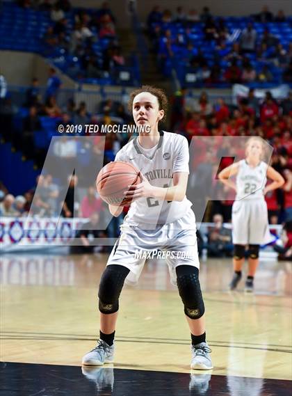 Thumbnail 3 in Bentonville vs Northside (AAA 6A State Final) photogallery.