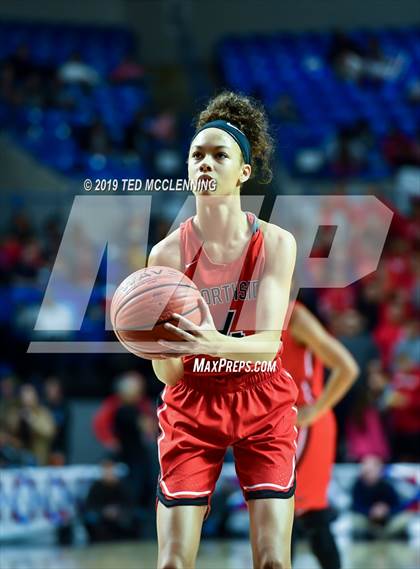 Thumbnail 2 in Bentonville vs Northside (AAA 6A State Final) photogallery.
