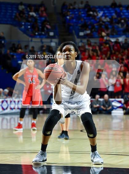 Thumbnail 1 in Bentonville vs Northside (AAA 6A State Final) photogallery.