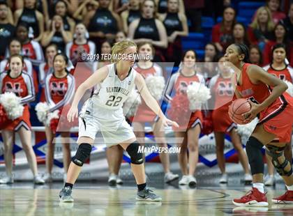 Thumbnail 2 in Bentonville vs Northside (AAA 6A State Final) photogallery.