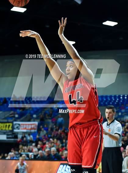 Thumbnail 2 in Bentonville vs Northside (AAA 6A State Final) photogallery.