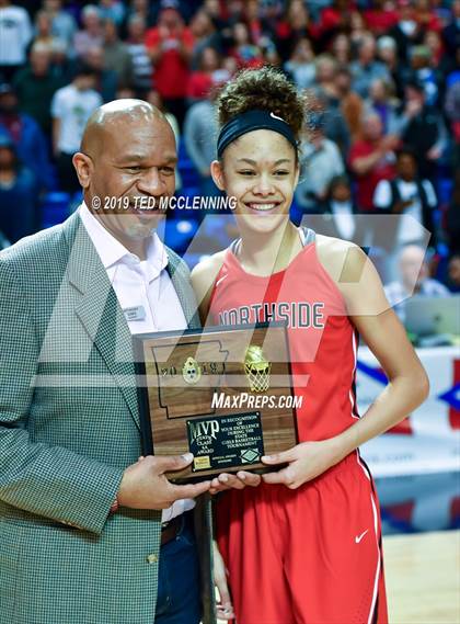 Thumbnail 1 in Bentonville vs Northside (AAA 6A State Final) photogallery.