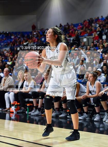Thumbnail 2 in Bentonville vs Northside (AAA 6A State Final) photogallery.