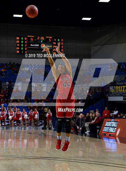 Thumbnail 2 in Bentonville vs Northside (AAA 6A State Final) photogallery.