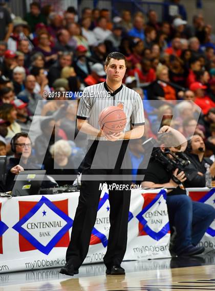 Thumbnail 2 in Bentonville vs Northside (AAA 6A State Final) photogallery.