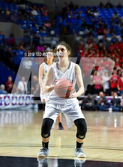 Thumbnail 3 in Bentonville vs Northside (AAA 6A State Final) photogallery.