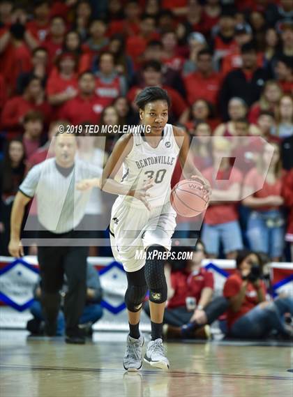 Thumbnail 1 in Bentonville vs Northside (AAA 6A State Final) photogallery.