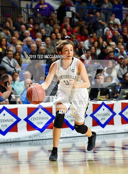 Thumbnail 2 in Bentonville vs Northside (AAA 6A State Final) photogallery.