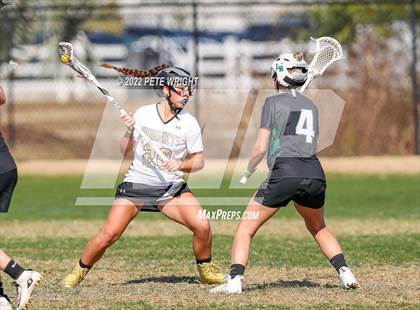 Thumbnail 3 in Lakewood Ranch vs Bishop Moore photogallery.