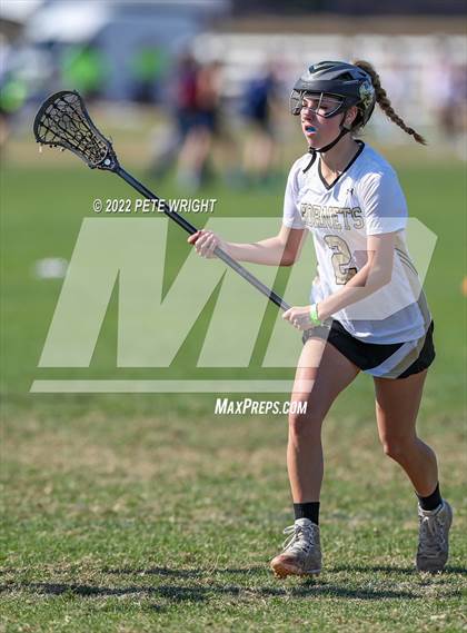 Thumbnail 3 in Lakewood Ranch vs Bishop Moore photogallery.
