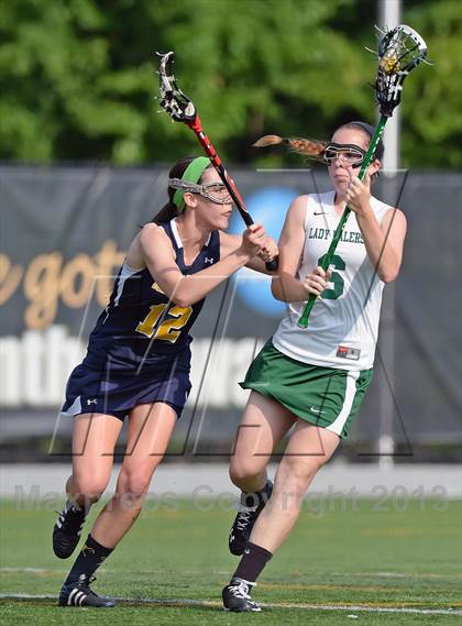 Thumbnail 2 in Farmingdale vs Massapequa (Section 8 Class A Final) photogallery.