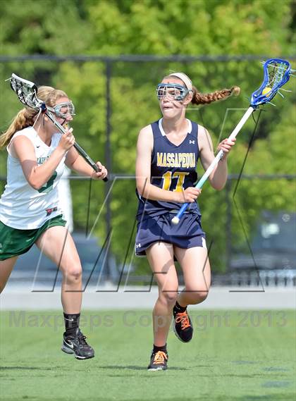Thumbnail 3 in Farmingdale vs Massapequa (Section 8 Class A Final) photogallery.