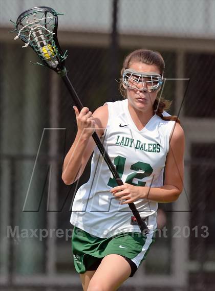 Thumbnail 1 in Farmingdale vs Massapequa (Section 8 Class A Final) photogallery.