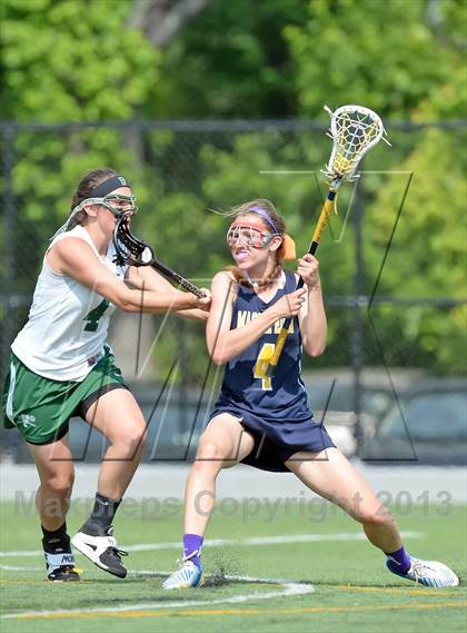Thumbnail 1 in Farmingdale vs Massapequa (Section 8 Class A Final) photogallery.