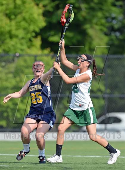 Thumbnail 2 in Farmingdale vs Massapequa (Section 8 Class A Final) photogallery.