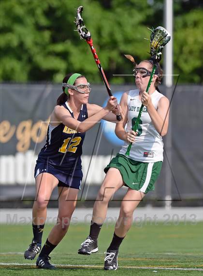 Thumbnail 3 in Farmingdale vs Massapequa (Section 8 Class A Final) photogallery.