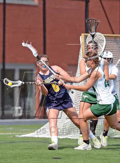Thumbnail 3 in Farmingdale vs Massapequa (Section 8 Class A Final) photogallery.