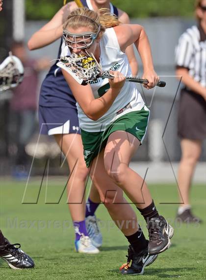 Thumbnail 2 in Farmingdale vs Massapequa (Section 8 Class A Final) photogallery.