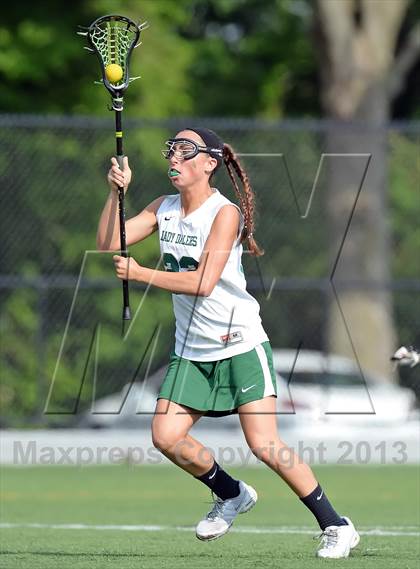 Thumbnail 3 in Farmingdale vs Massapequa (Section 8 Class A Final) photogallery.