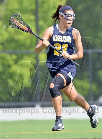 Thumbnail 3 in Farmingdale vs Massapequa (Section 8 Class A Final) photogallery.