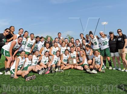 Thumbnail 2 in Farmingdale vs Massapequa (Section 8 Class A Final) photogallery.