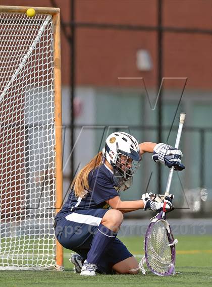 Thumbnail 3 in Farmingdale vs Massapequa (Section 8 Class A Final) photogallery.
