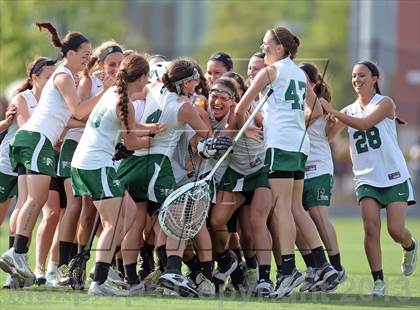 Thumbnail 3 in Farmingdale vs Massapequa (Section 8 Class A Final) photogallery.