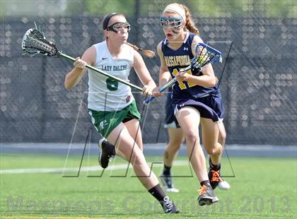 Thumbnail 2 in Farmingdale vs Massapequa (Section 8 Class A Final) photogallery.