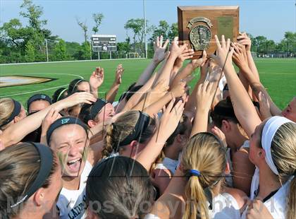 Thumbnail 1 in Farmingdale vs Massapequa (Section 8 Class A Final) photogallery.