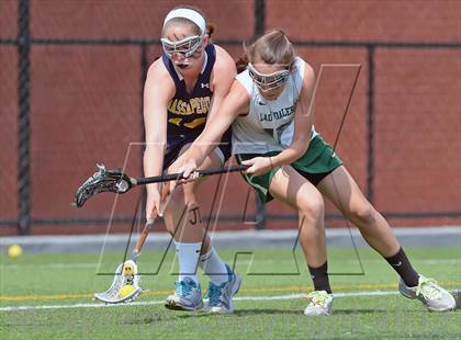 Thumbnail 2 in Farmingdale vs Massapequa (Section 8 Class A Final) photogallery.