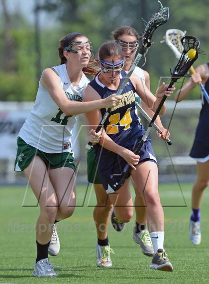 Thumbnail 1 in Farmingdale vs Massapequa (Section 8 Class A Final) photogallery.