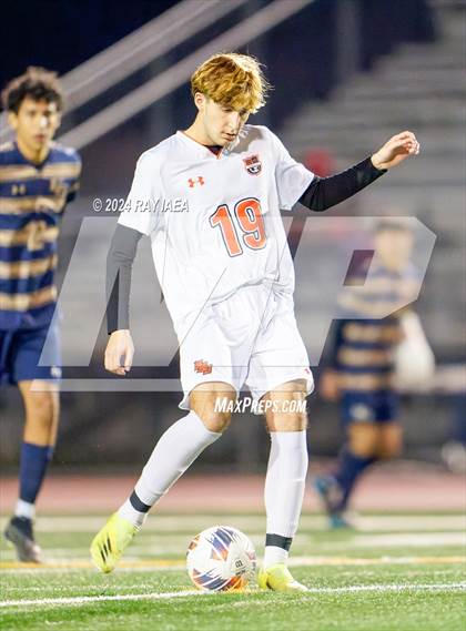 Thumbnail 3 in Vacaville @ Elk Grove (CIF SJS D2 Playoff) photogallery.