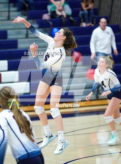 Thumbnail 3 in Arvada West @ Dakota Ridge photogallery.