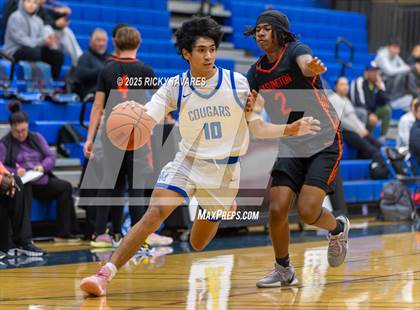 Thumbnail 2 in JV: Washington @ Newark Memorial photogallery.