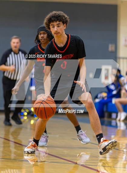 Thumbnail 1 in JV: Washington @ Newark Memorial photogallery.