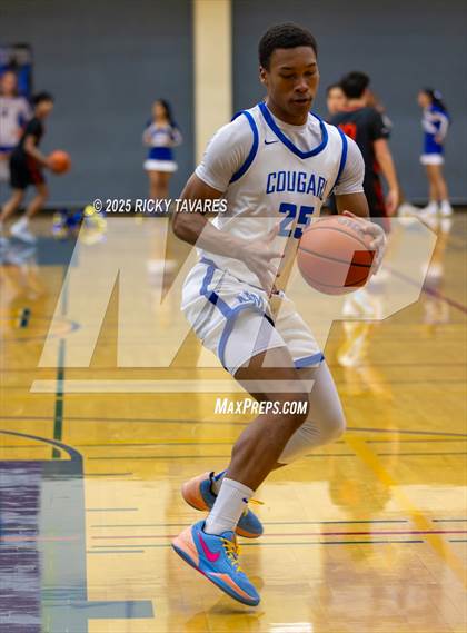 Thumbnail 3 in JV: Washington @ Newark Memorial photogallery.