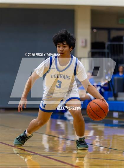 Thumbnail 3 in JV: Washington @ Newark Memorial photogallery.